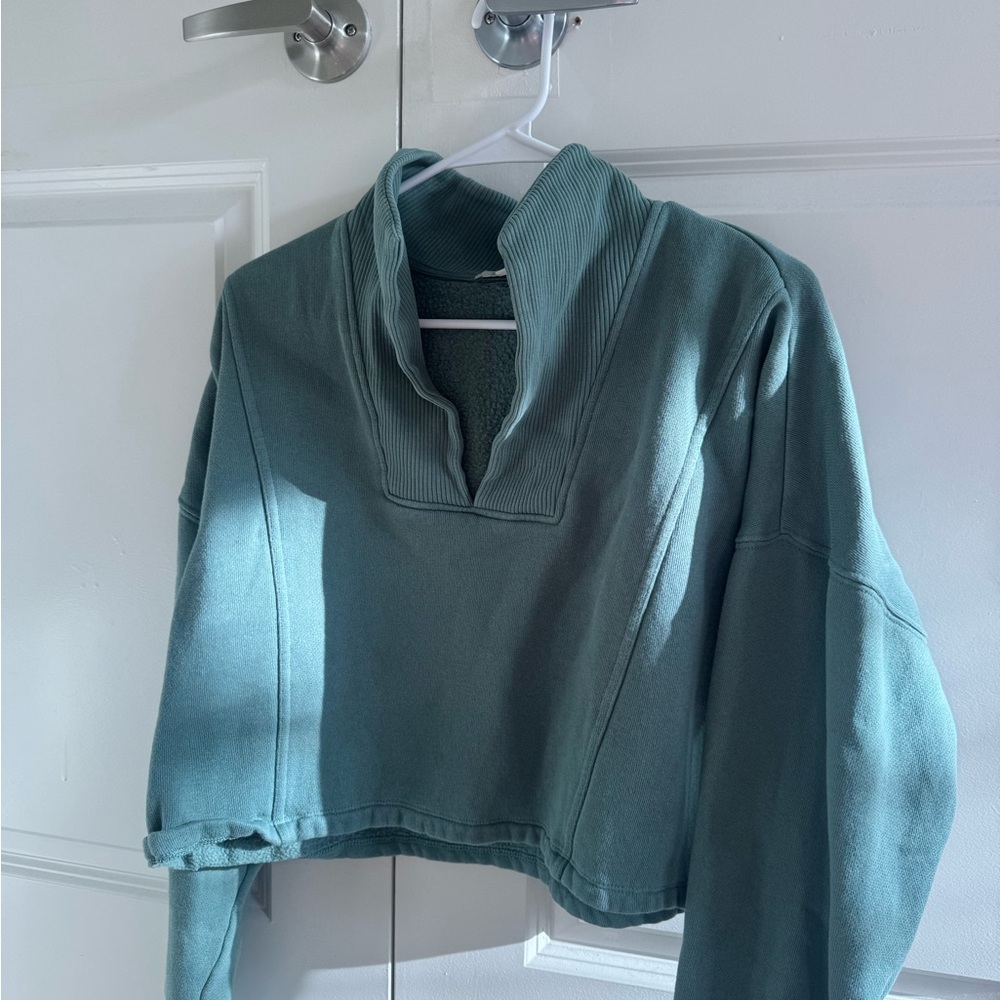 Z Supply Teal Cropped Pullover Sweatshirt